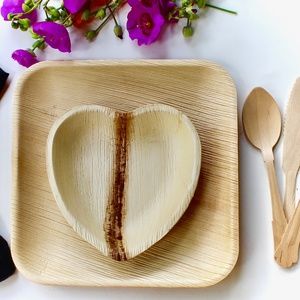 palm leaf plates 10 pic 10" square - 10 pic 6" haret and 30 pice cutlery Biodegr